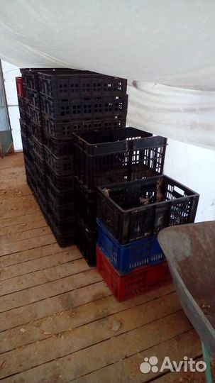 Ящик пластиковый б/у