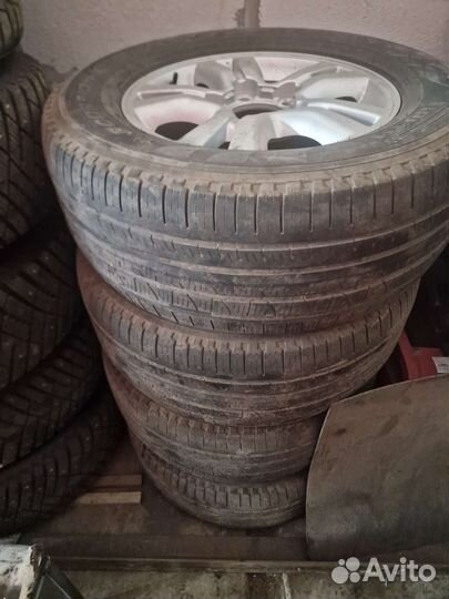 R18 Pirelli Scorpion 235/60, PCD 5x150 DIA 110