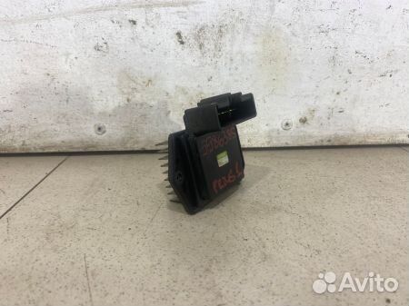 Резистор отопителя Тойота