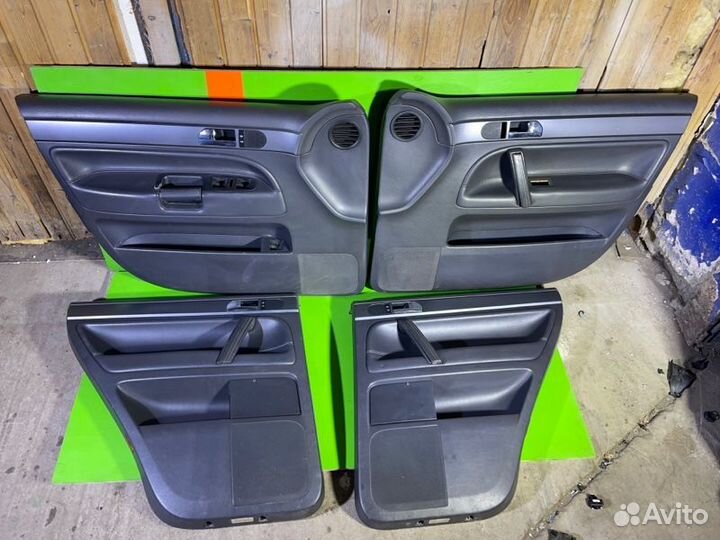 Комплект обшивок дверей Volkswagen Touareg 3.2 BKJ