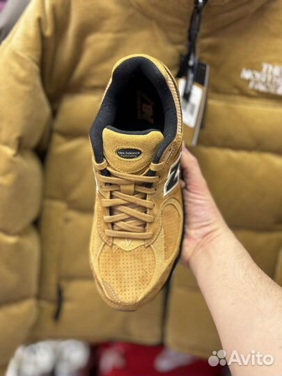 New balance 2002REI US9 Оригинал