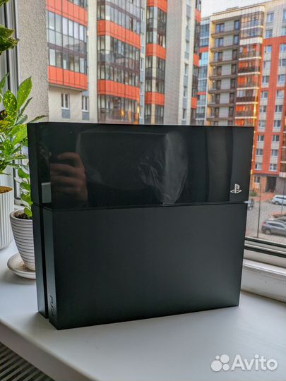 Игровая приставка PS4 FAT