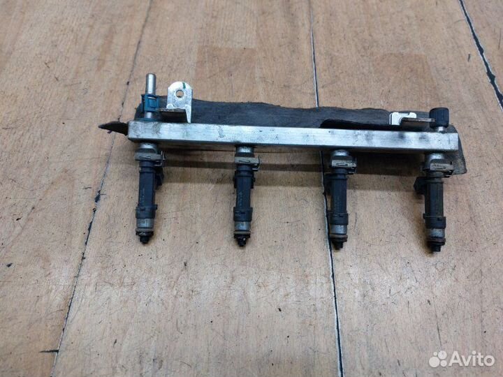 Топливная рампа Opel Corsa D Z12XEP 2008