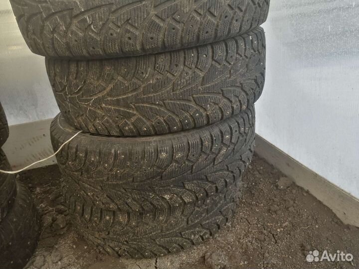 Hankook Winter I'Pike 225/65 R17