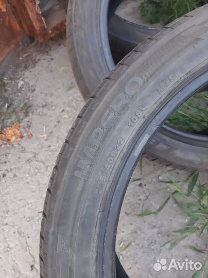 Zeta Impero 275/40 R22