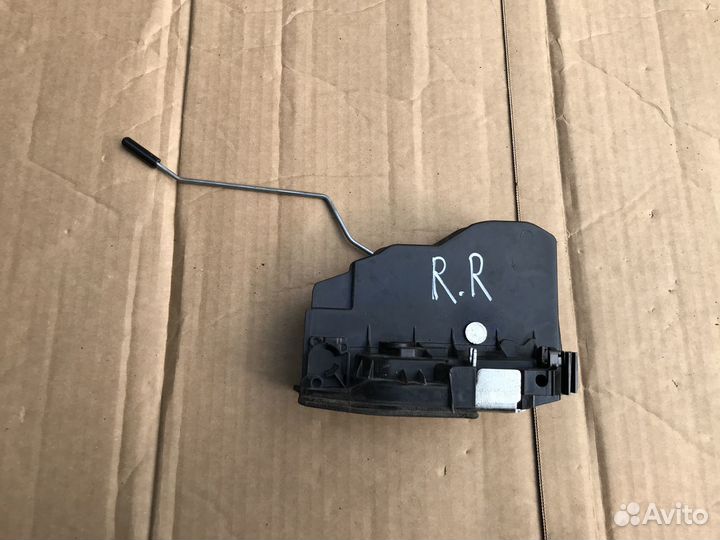 Замок двери задней правой BMW 5 F10 09-17