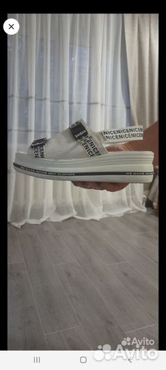 Босоножки женские