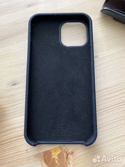 Чехол на iPhone 13 mini