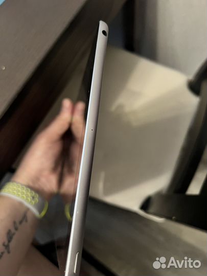 iPad 5 gen 2017 32 GB