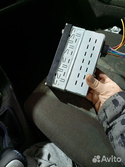 Автомагнитола 1din с экраном