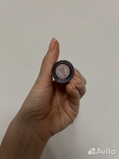 Блеск для губ revolution