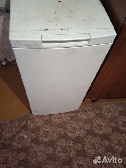 Индезит Стиральная машина на запчасти