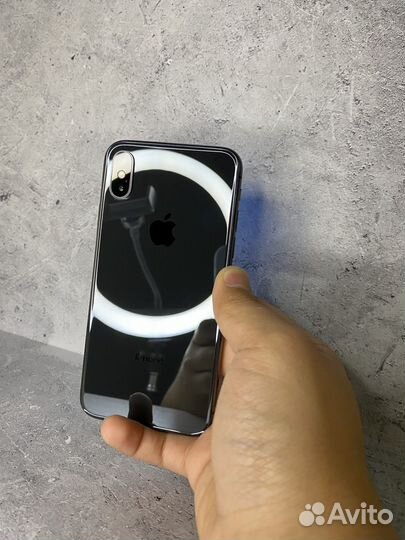 iPhone X