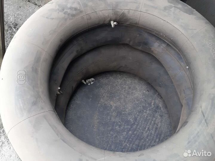 R24 Шины СССР ЯИ-381 215/Другое, PCD 0x137 DIA 70.1