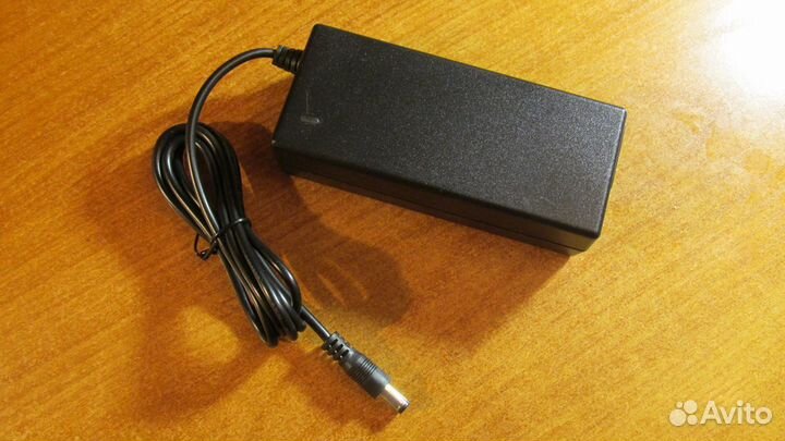 Зарядное устройство 4S-16.8V-2A