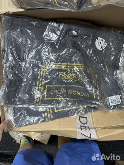 Футболка Cheap Monday