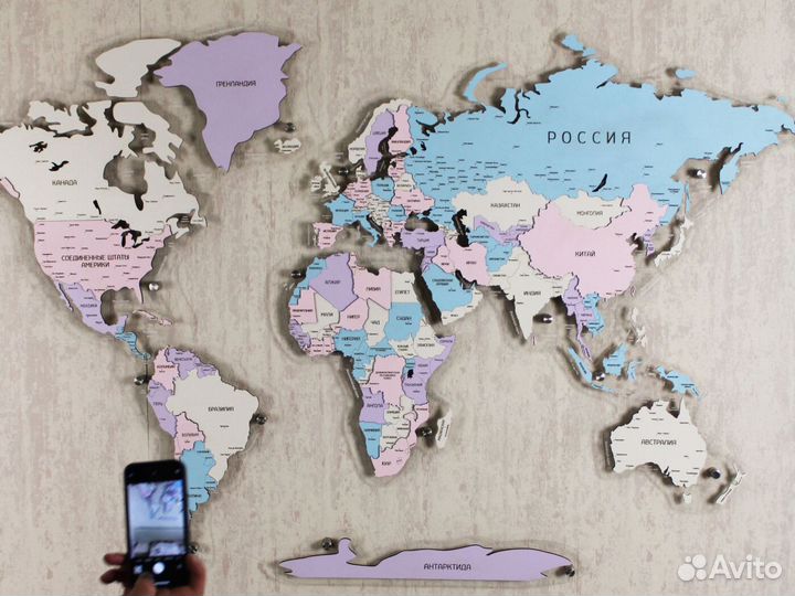 Деревянная карта мира на стену