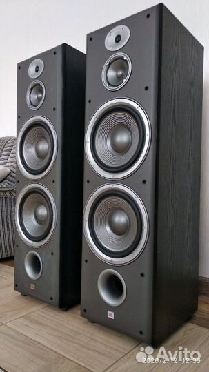 Jbl e100 2024