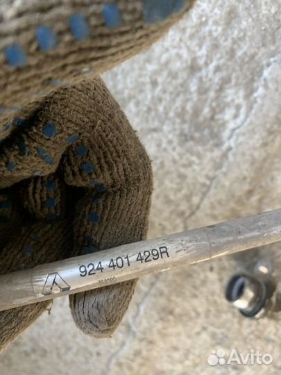 Рено Логан 2 Сандеро 2 трубка кондиционера