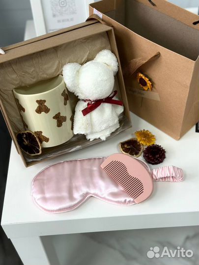 Красивый подарок девушке