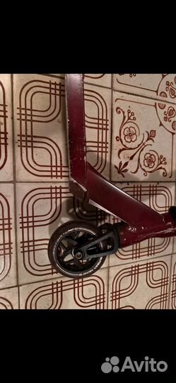 Трюковой самокат Tech Team hacker