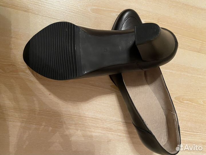 Туфли женские 42