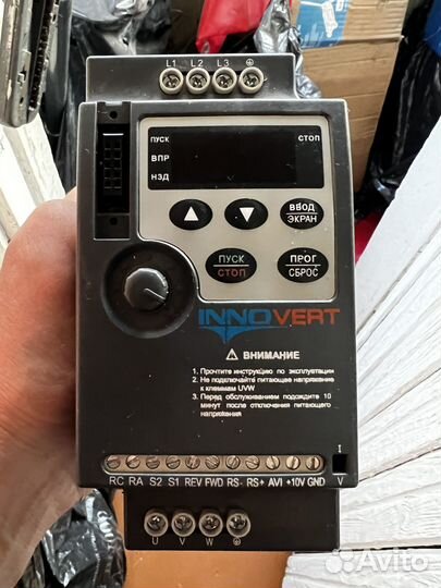 Преобразователь частоты Innovert IVD401A43A