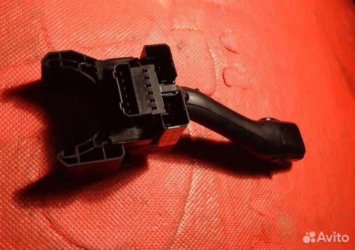 Шкода Фабия подрулевой переключатель