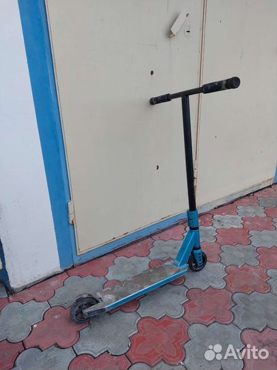 Трюковый самокат Tech Team Duke