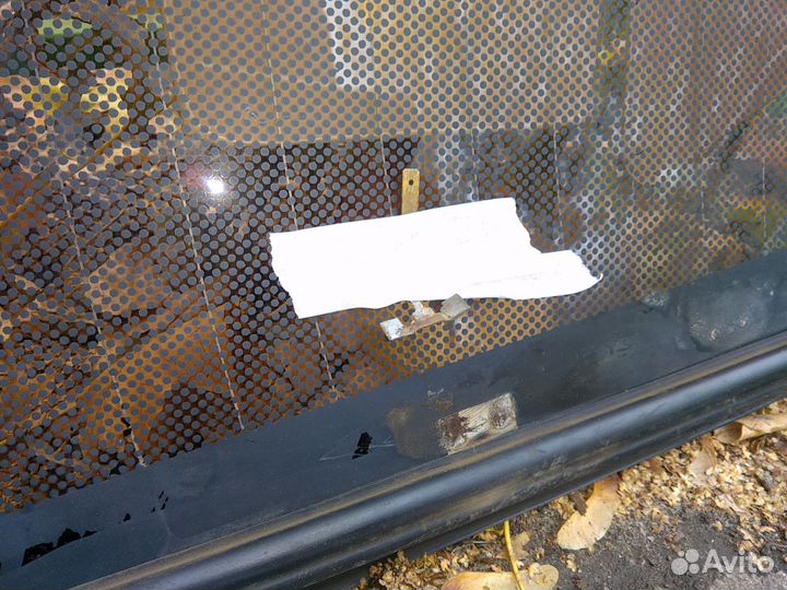 Продам заднее стекло от ваз 2106