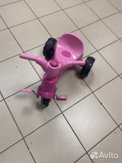 Детский трехколесный велосипед