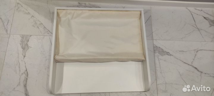 Пеленальный стол