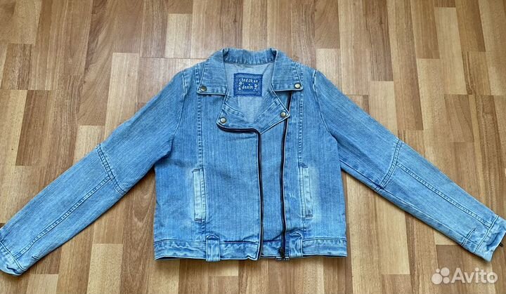 Джинсовая куртка