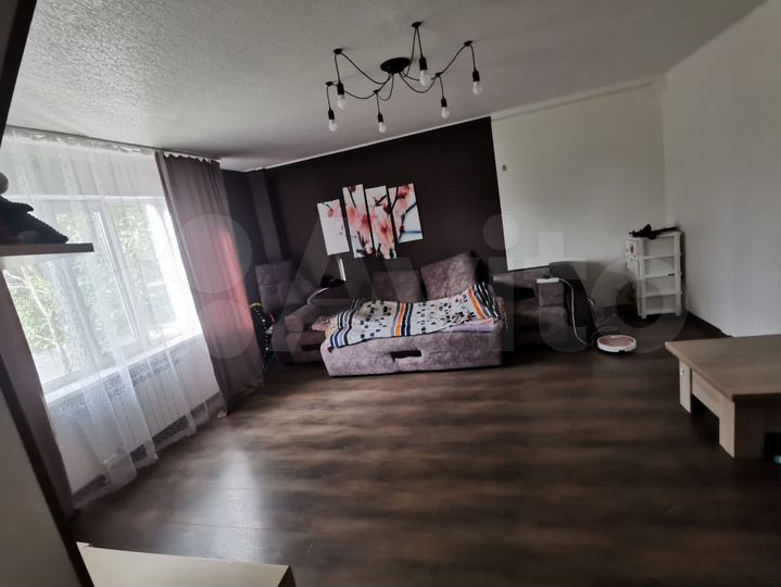 2-к. квартира, 56 м², 1/5 эт.