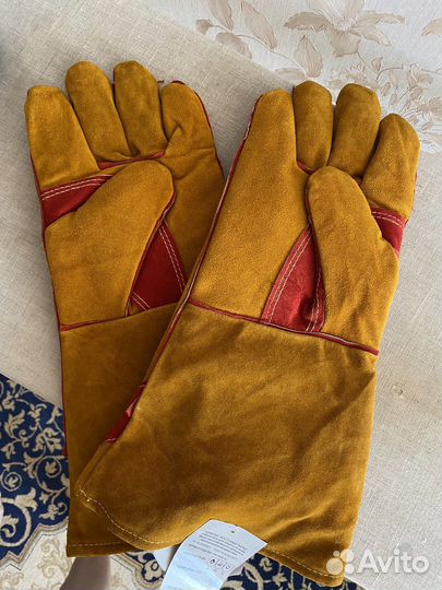 Перчатки восточные тигры