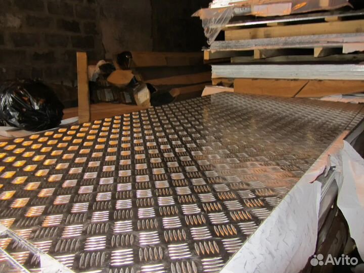 Алюминиевый лист