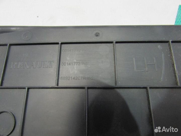 Накладка для Renault Fluence 2010