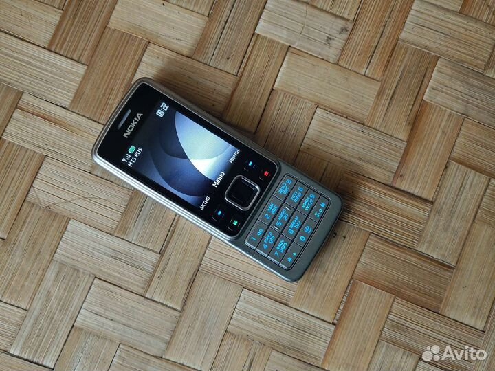 Nokia 6300 старая модель,металл