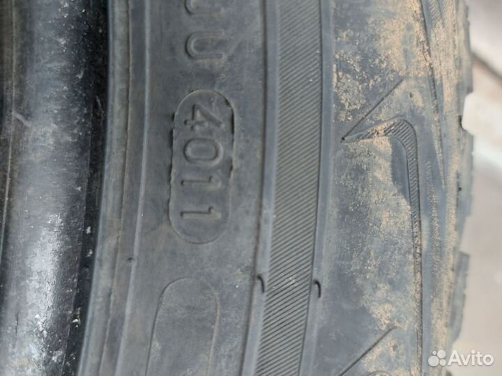 Nokian Tyres Hakkapeliitta 5 SUV 215/60 R17 100T