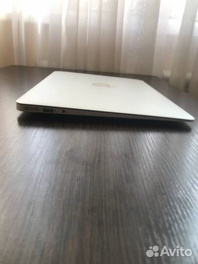 Apple MacBook Air 13 2014