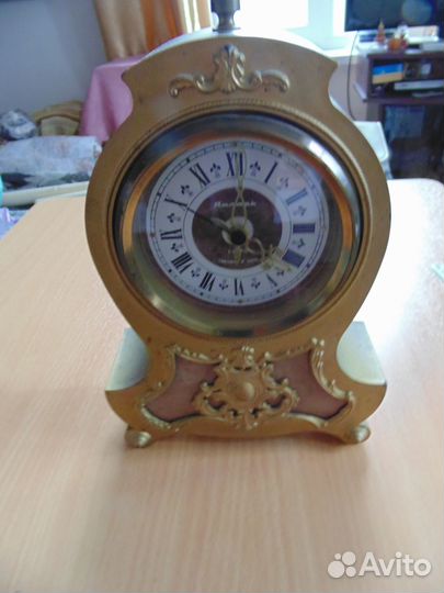 Часы настольные СССР 