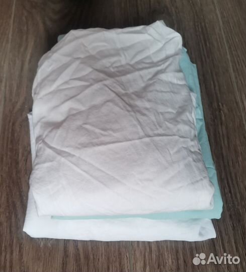 Простынь на резинке на детскую круглую кровать