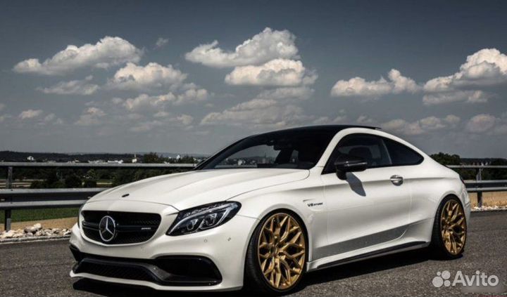 Кованые диски в стиле Vossen Mercedes C205 R21