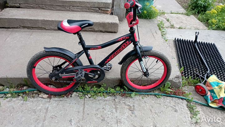 Детский велосипед 16