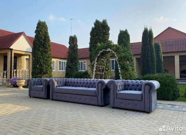 Диван мягкий