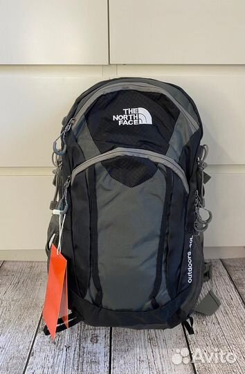 Рюкзак the north face 40л (новый)