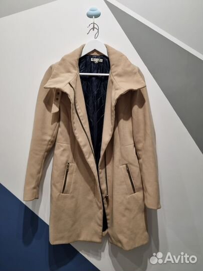 Пальто женское демисезонное 42