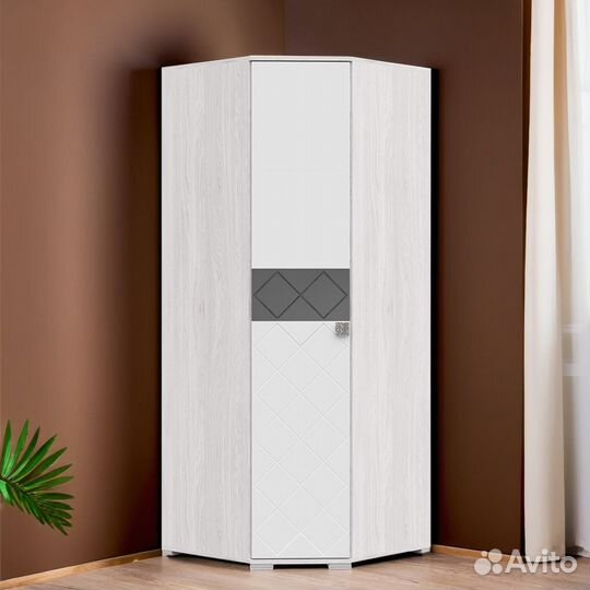 Новый шкаф угловой 810*810 мм