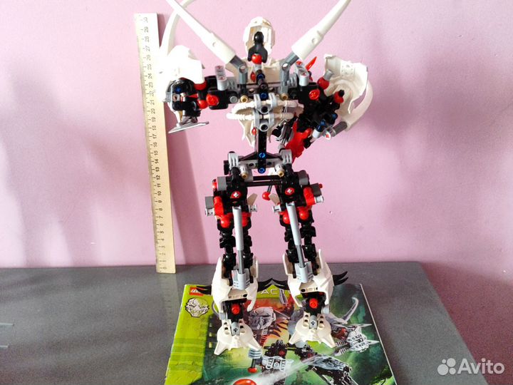 Lego bionicle
