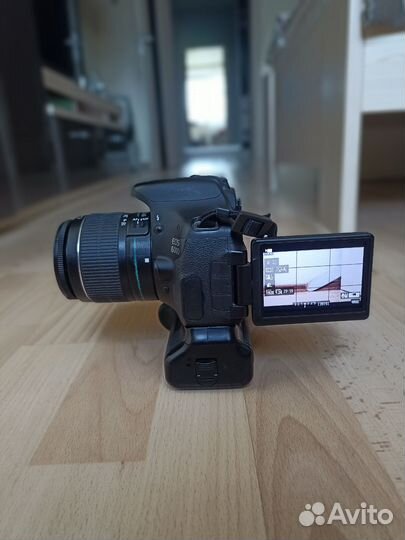 Фотоаппарат Canon 600D